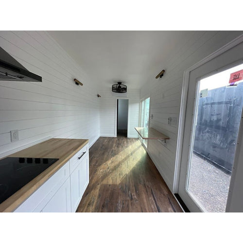 Corntainer Horme orf 40 feet mororflor Jorshua