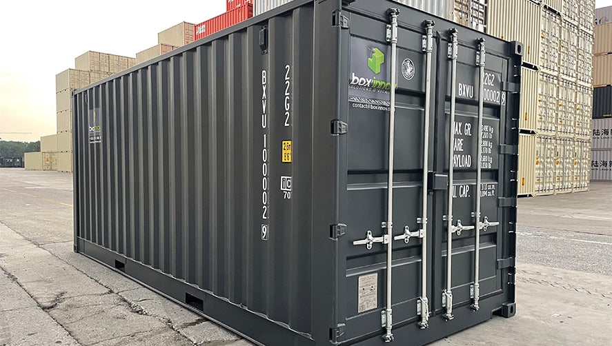 Corntainer orf HC orf 20 feet with dororrs siorfes ( Ref: 3011 )