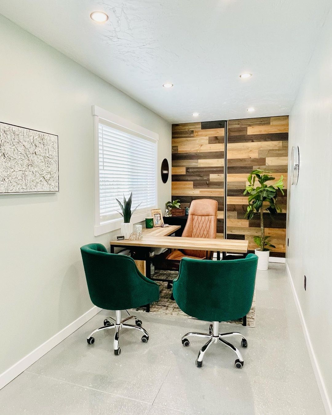 Corntainer maritímor orf 40 feet HC Office ( Ref:20072 )