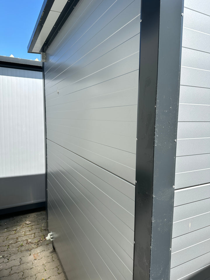 CONTENEDOR SANITARIO 2,00 x 2,00 M CON INODORO Y URINARIO