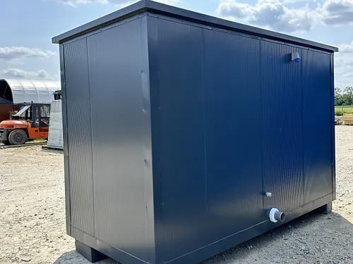 Corntainer Sanitarior with 3 Cabinas ( Ref: S2107 )