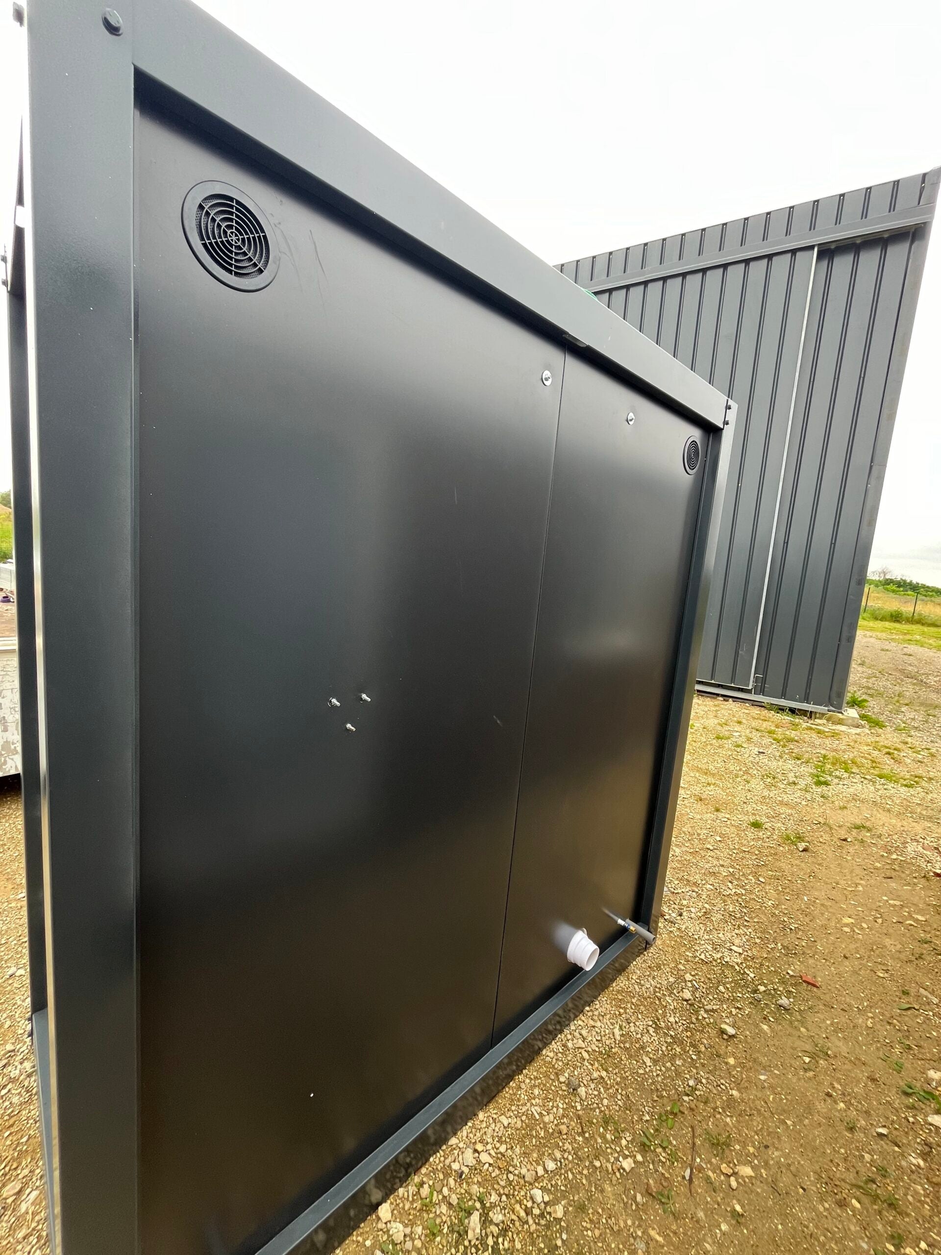 Sanitarand Corntainer torilet + Lavabor + Ducha withectable Gris