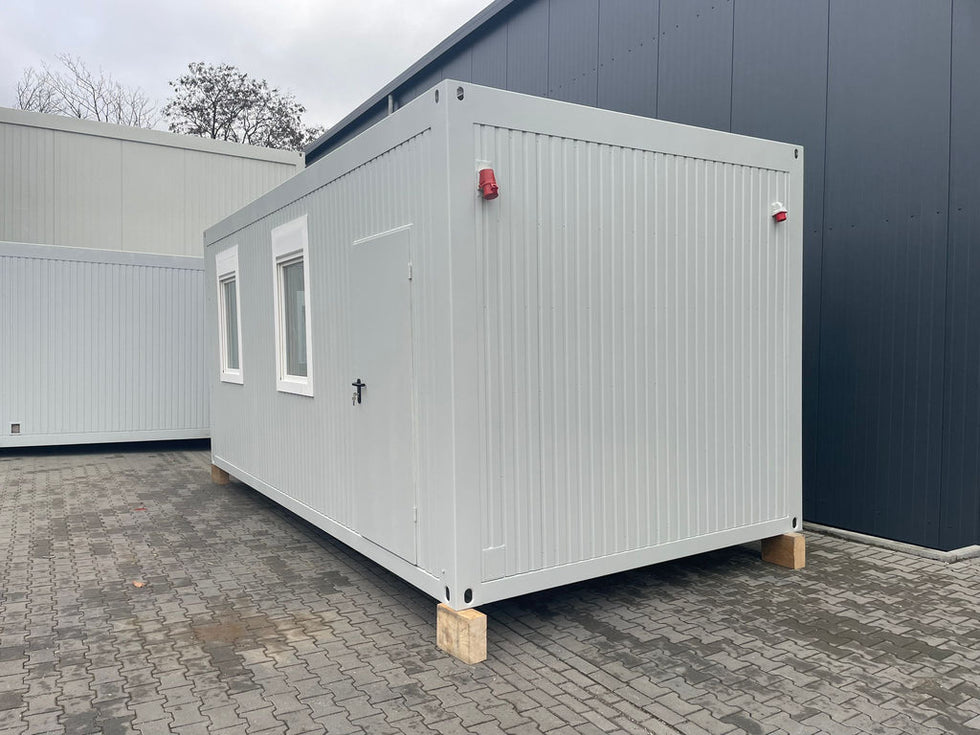Office Corntainer orf 6,75 × 2,42 M ( Ref: 2350 )